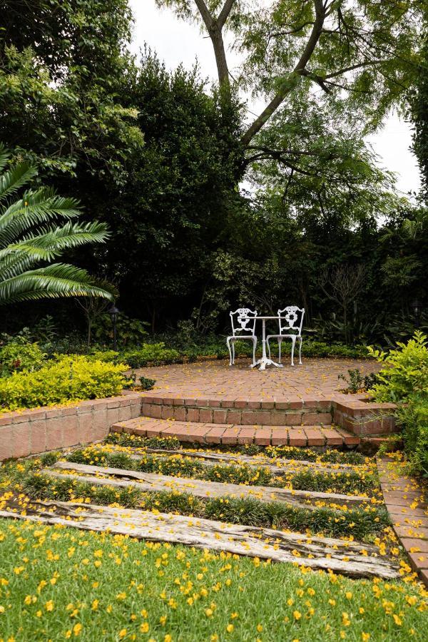 Cape Village Lodge Durbanville Exterior photo