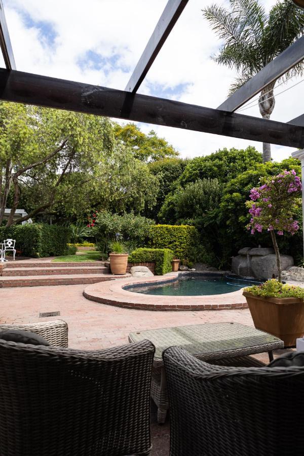 Cape Village Lodge Durbanville Exterior photo