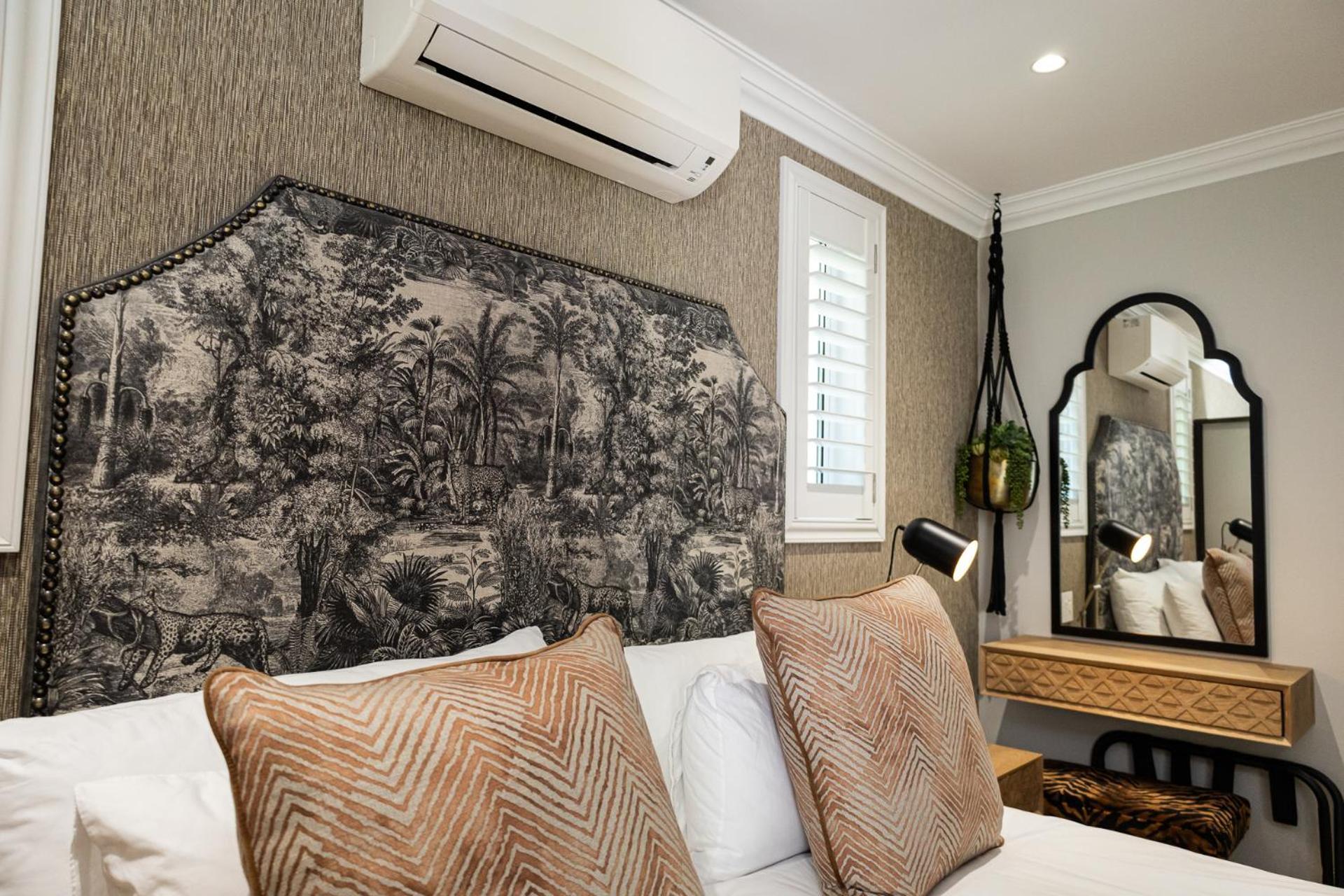 Cape Village Lodge Durbanville Room photo
